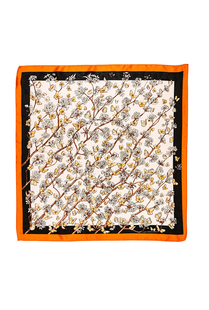 15790 SCARVE