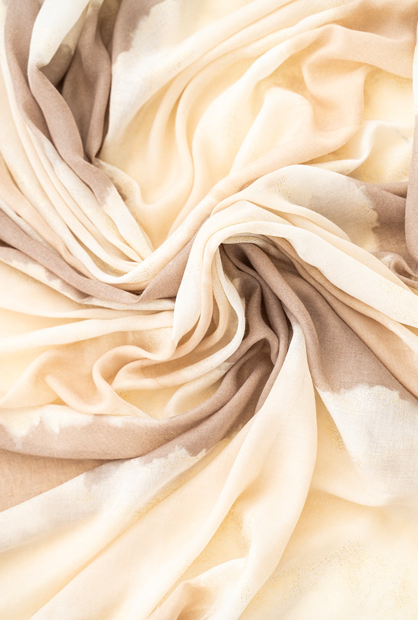15820 SCARVE