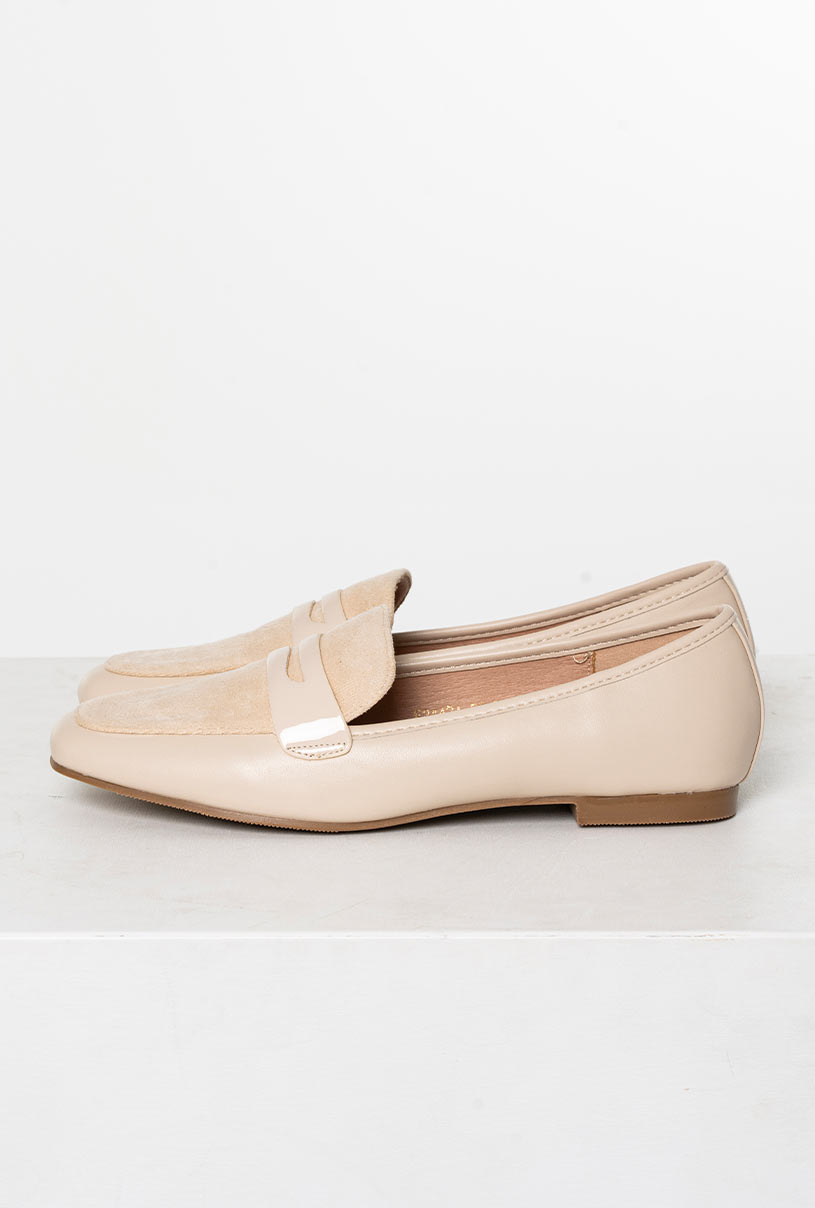 15782 SHOES