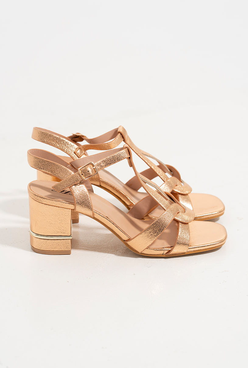 25851 SANDALS